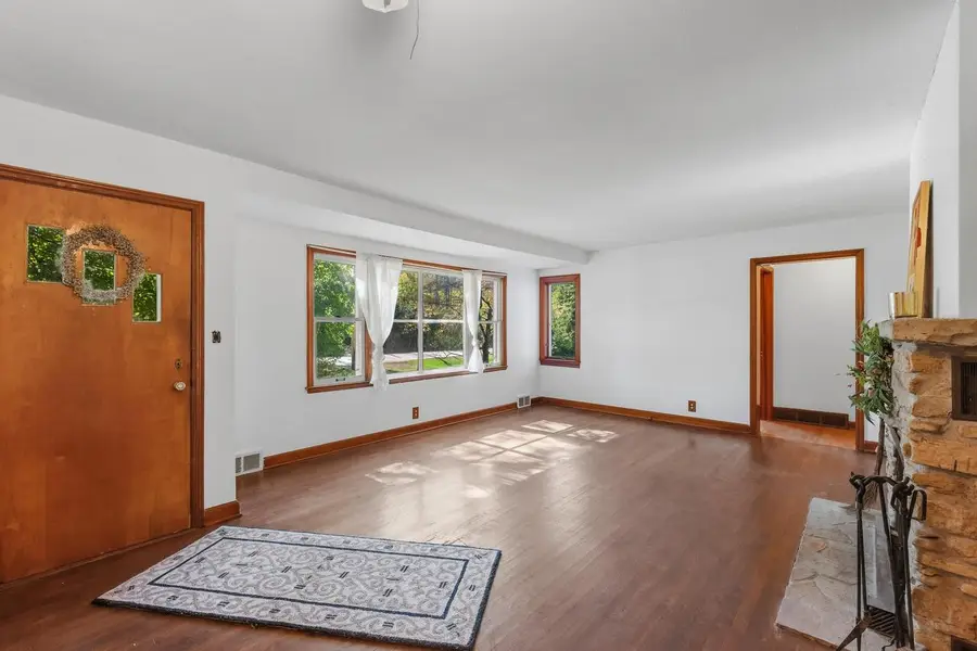 6430 W Freistadt ROAD, Mequon, WI 53092 - #3