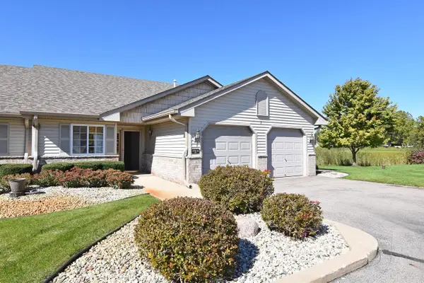 25016 87th STREET #2, Salem, WI 53168