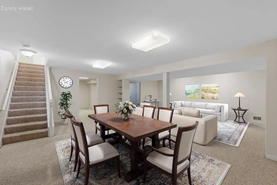 N19 W26702 Milkweed LANE #A, Pewaukee, WI 53072 - #3