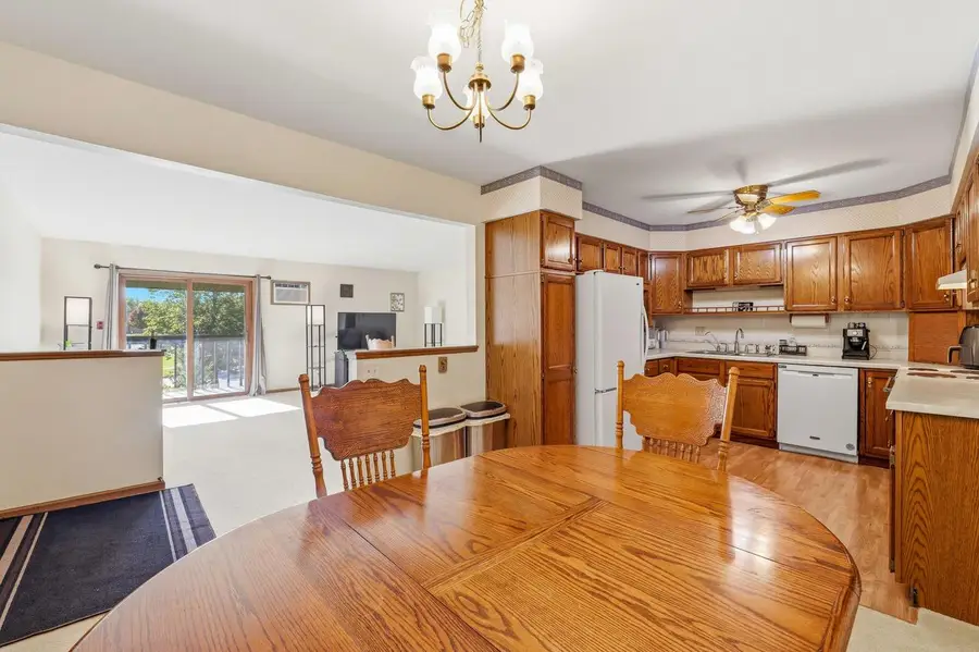 800 S Park AVENUE #2F, Fond Du Lac, WI 54935 - #3
