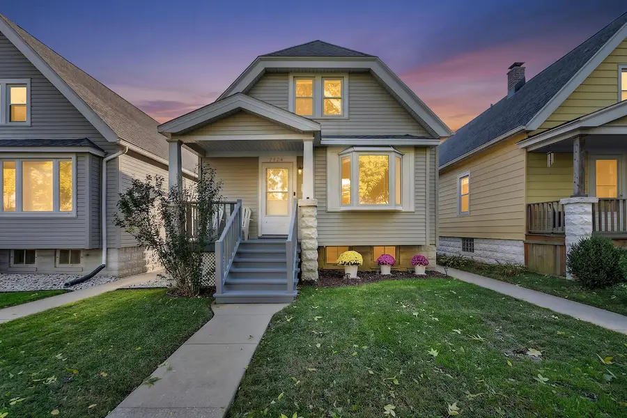 2624 S 3rd STREET, Milwaukee, WI 53207 - #2