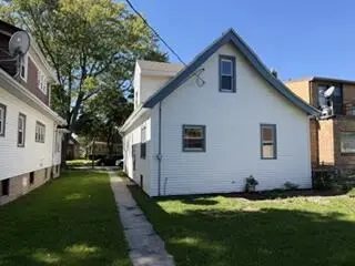 4520 N 41st STREET, Milwaukee, WI 53209 - #3