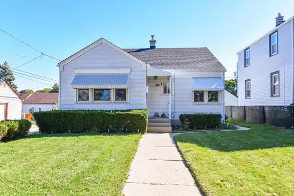 3120 S 24th STREET, Milwaukee, WI 53215