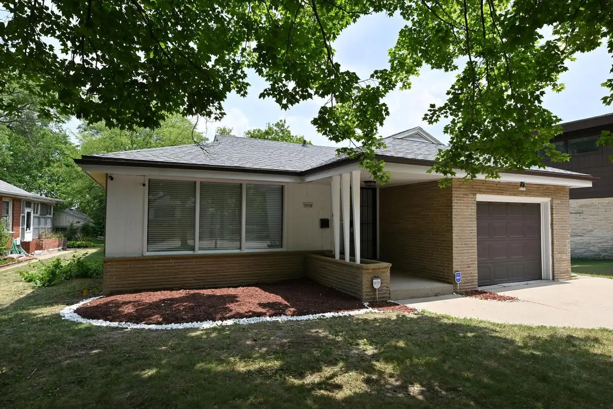 3950 N 58th STREET, Milwaukee, WI 53216 - #1