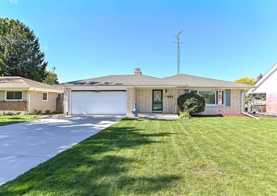 3170 Taylor AVENUE, Racine, WI 53405 - #2