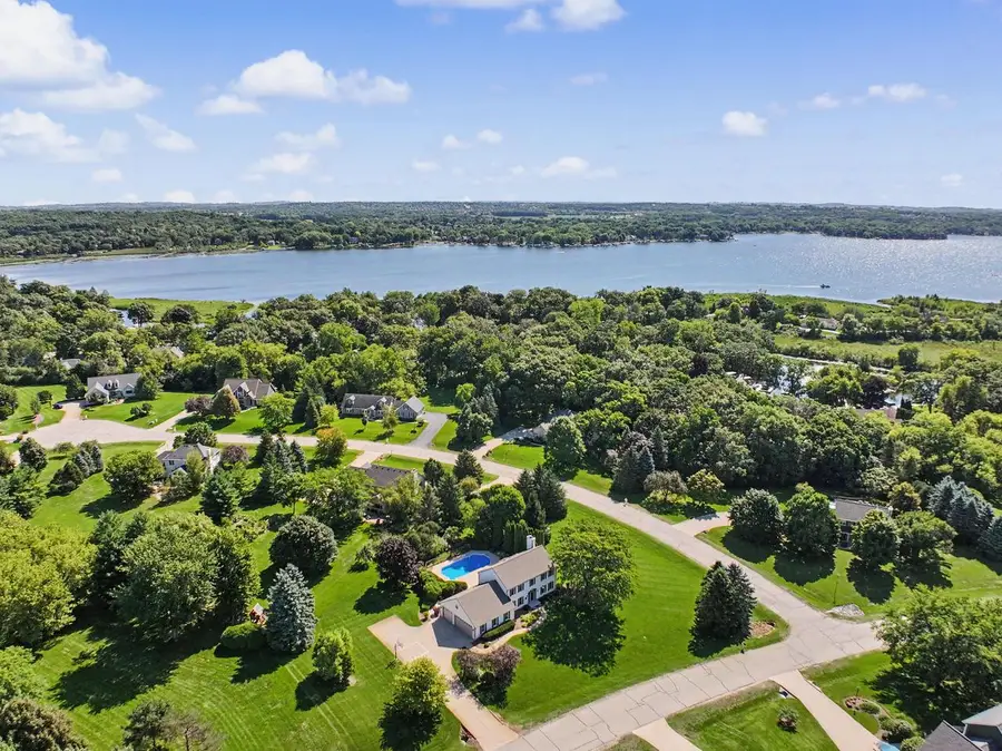 W328N3834 Range Woods DRIVE, Nashotah, WI 53058 - #3