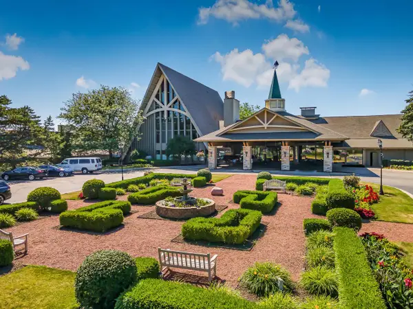 269 Fontana BOULEVARD #1515, Fontana, WI 53125