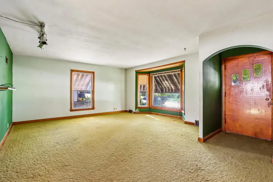 715 Elizabeth STREET, Oconomowoc, WI 53066 - #3