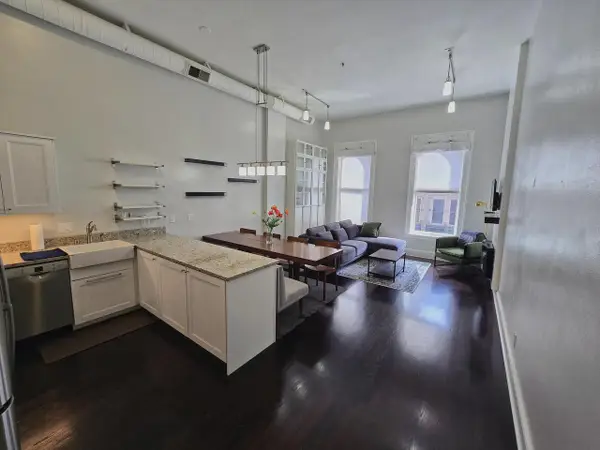 715 N Milwaukee STREET #302, Milwaukee, WI 53202
