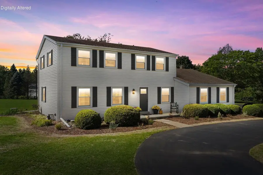 S31W30099 Sunset DRIVE, Waukesha, WI 53189 - #3