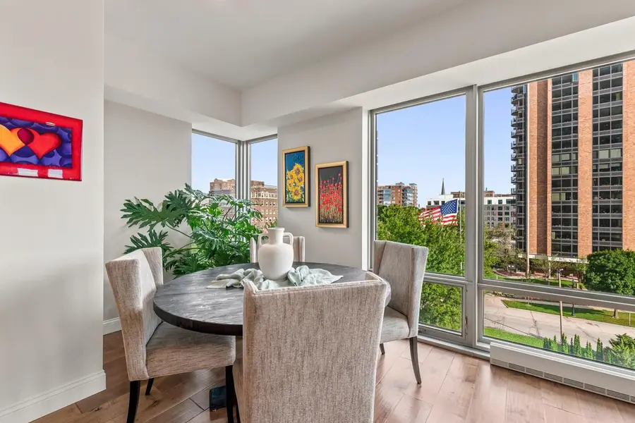 923 E Kilbourn AVENUE #503, Milwaukee, WI 53202 - #3
