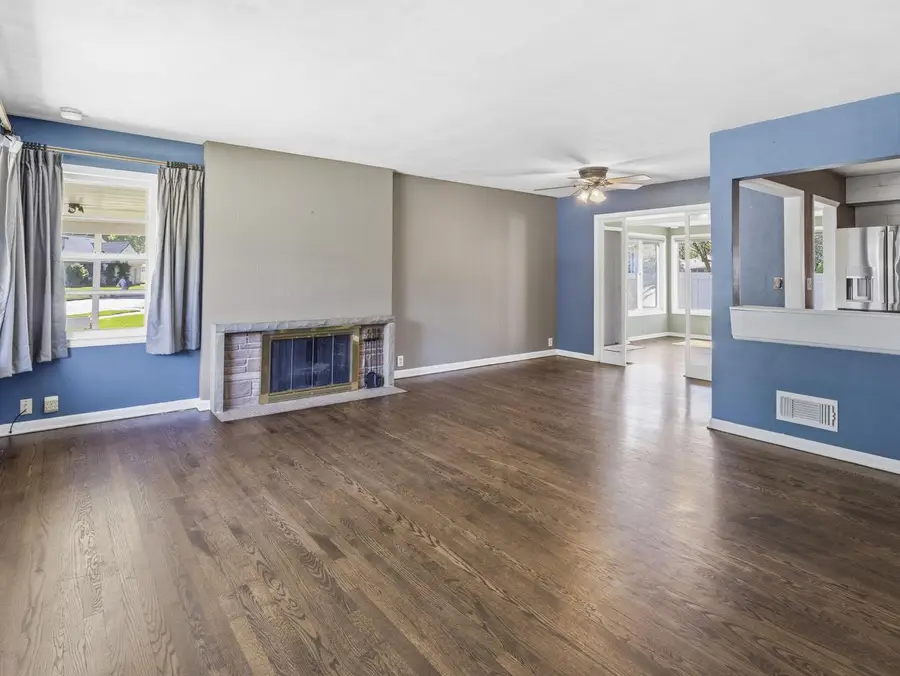 3434 Saint Clair STREET, Racine, WI 53402 - #3