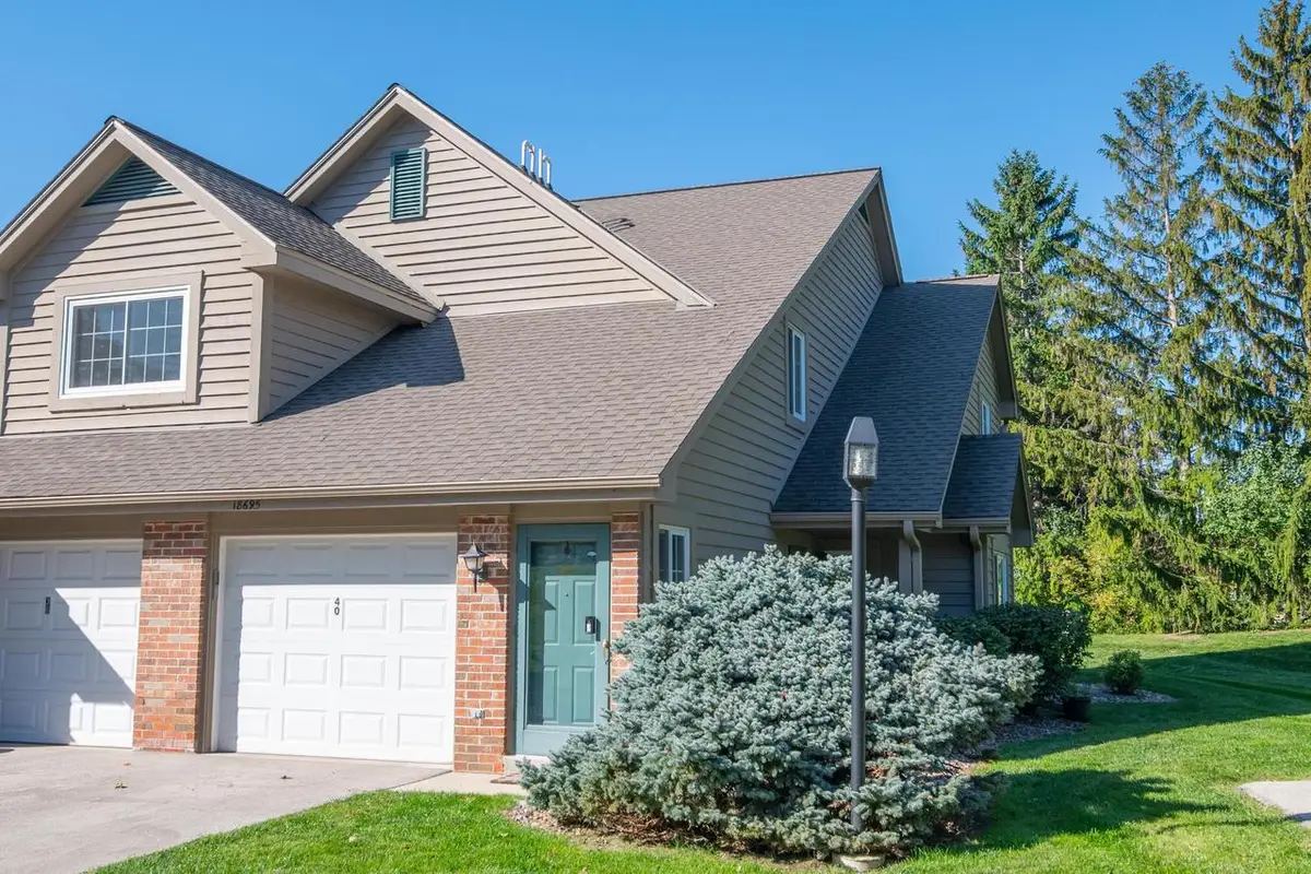 18695 Brookfield Lake COURT #40, Brookfield, WI 53045 - #1