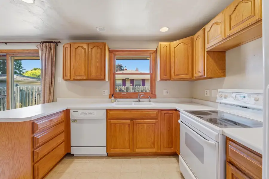 3710 S 15th STREET, Sheboygan, WI 53081 - #2