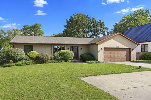 3119 S Browns Lake DRIVE, Burlington, WI 53105