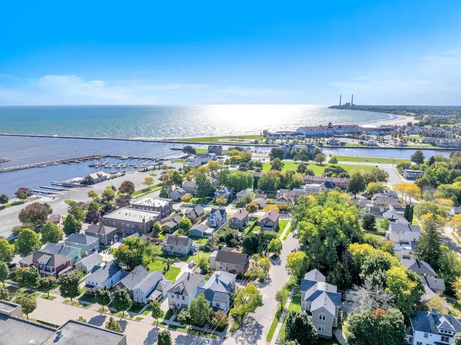 303 WISCONSIN AVENUE, Sheboygan, WI 53081 - #3