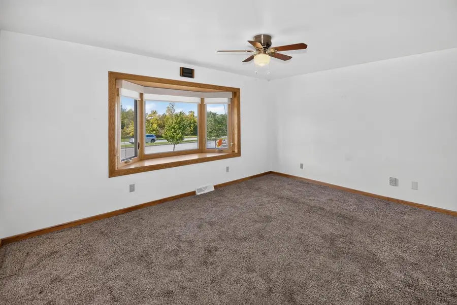2826 S Chase AVENUE, Milwaukee, WI 53207 - #2