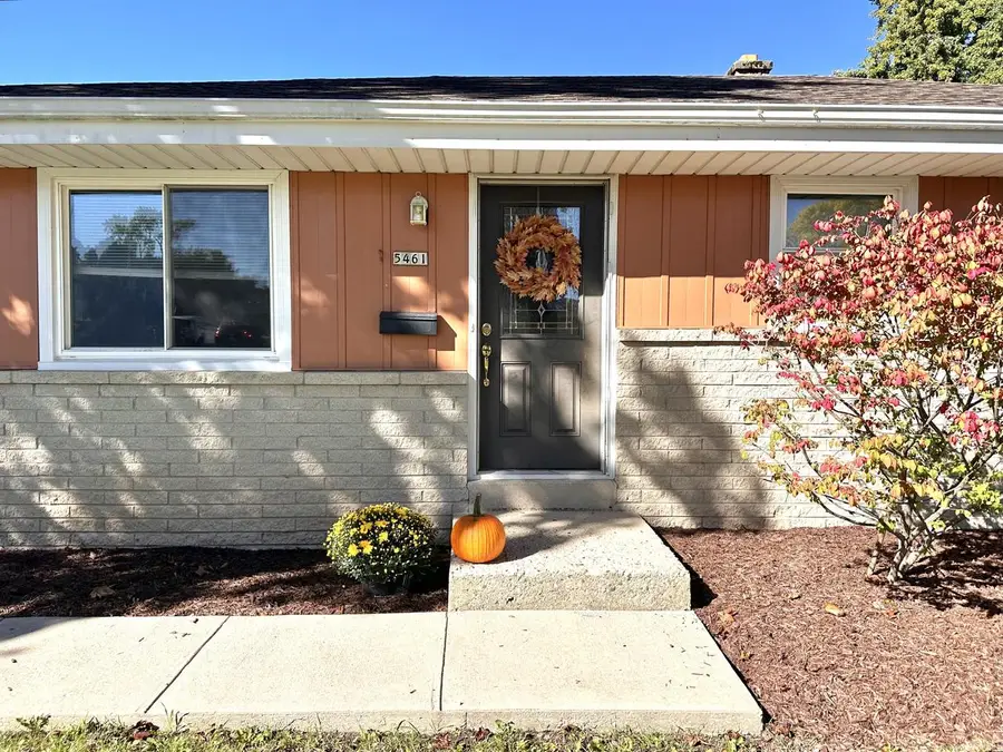 5461 N 106th STREET, Milwaukee, WI 53225 - #2