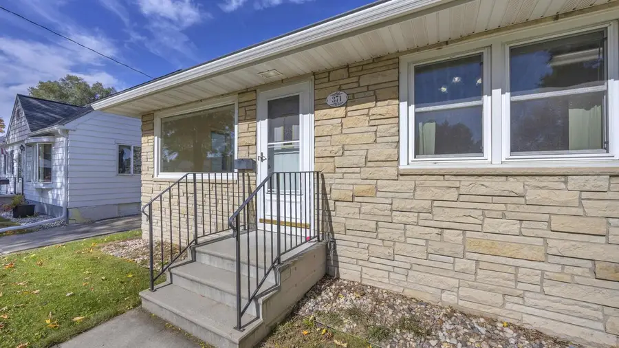 371 17th STREET, Fond Du Lac, WI 54935 - #2