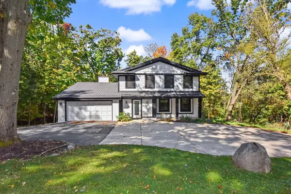 N2781 Wildwood DRIVE, Lake Geneva, WI 53147