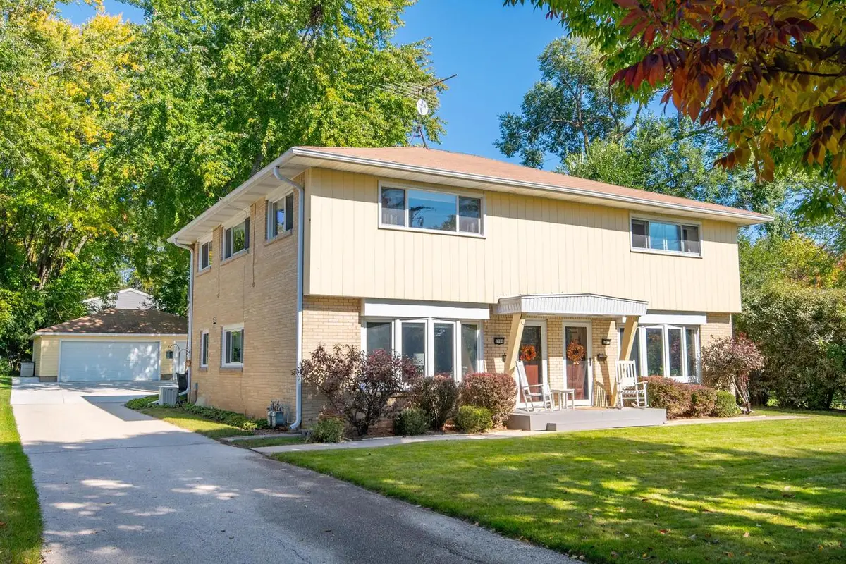 N70W5762- 5764 Bridge ROAD, Cedarburg, WI 53012 - #1