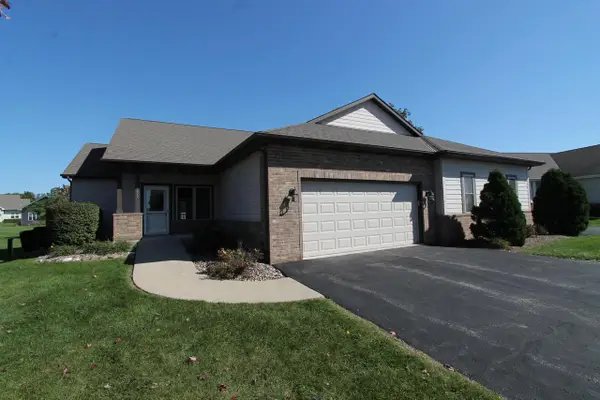 253 Settlement DRIVE, Burlington, WI 53105