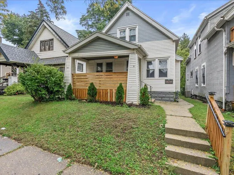 3408 N 11th STREET, Milwaukee, WI 53206 - #1
