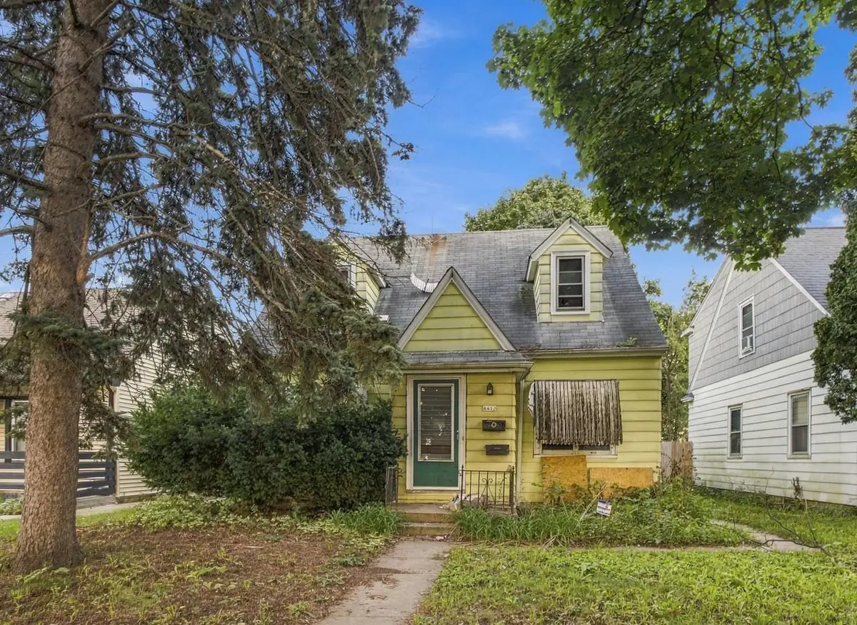 4452 N 55th STREET, Milwaukee, WI 53218 - #1