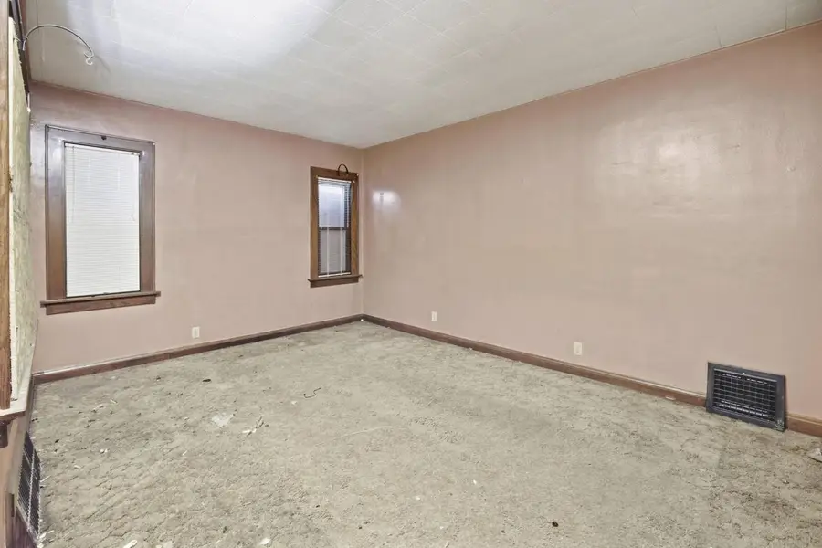 4452 N 55th STREET, Milwaukee, WI 53218 - #2