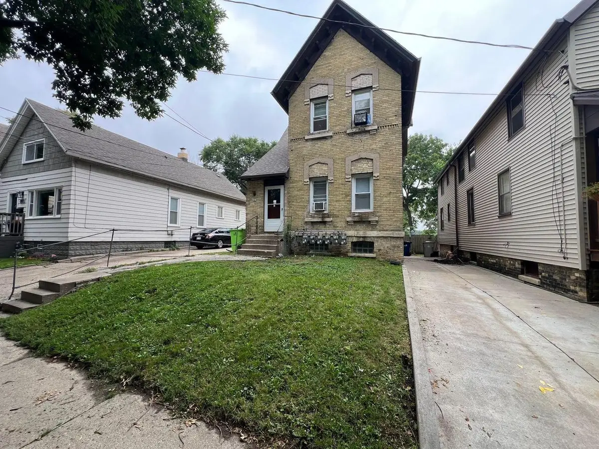 2467 S Burrell STREET, Milwaukee, WI 53207 - #1