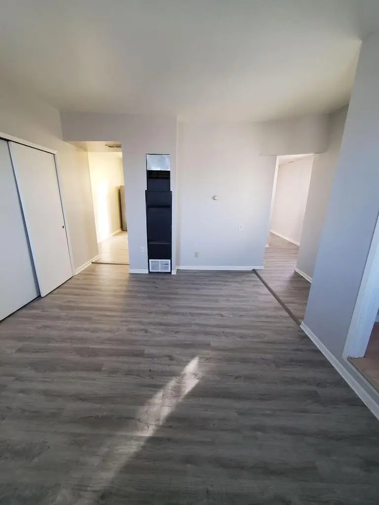 2467 S Burrell STREET, Milwaukee, WI 53207 - #3