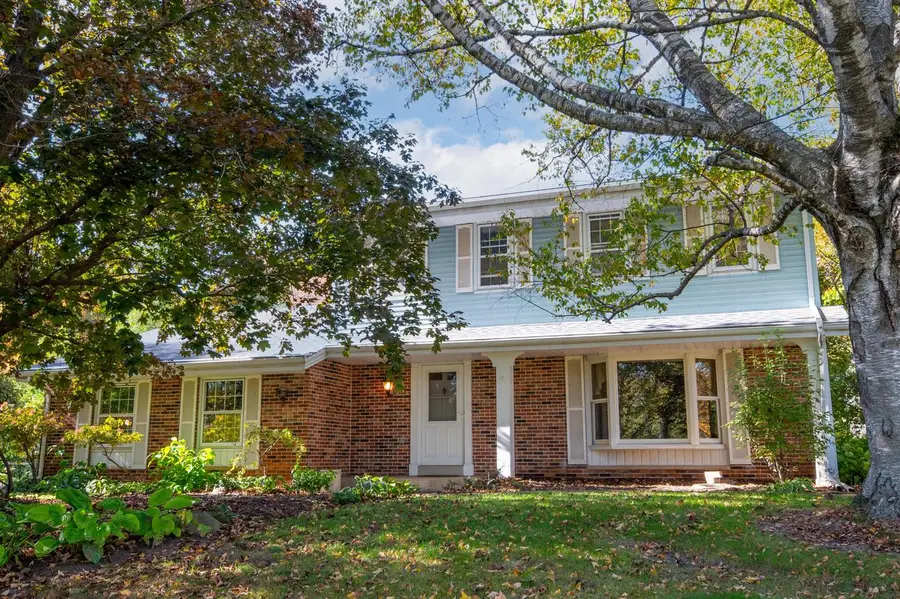 990 Wallace Lake ROAD, West Bend, WI 53090 - #2