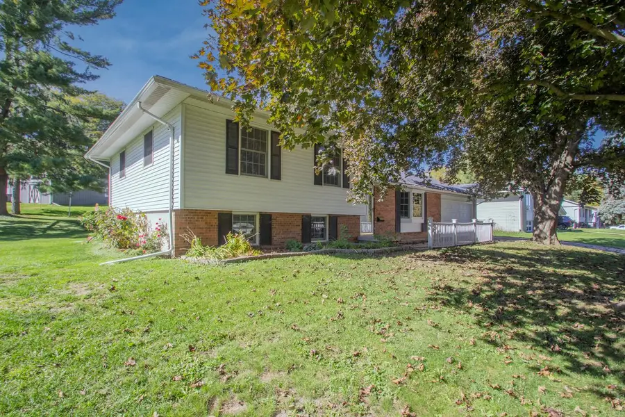 310 S Concord AVENUE, Watertown, WI 53094 - #2