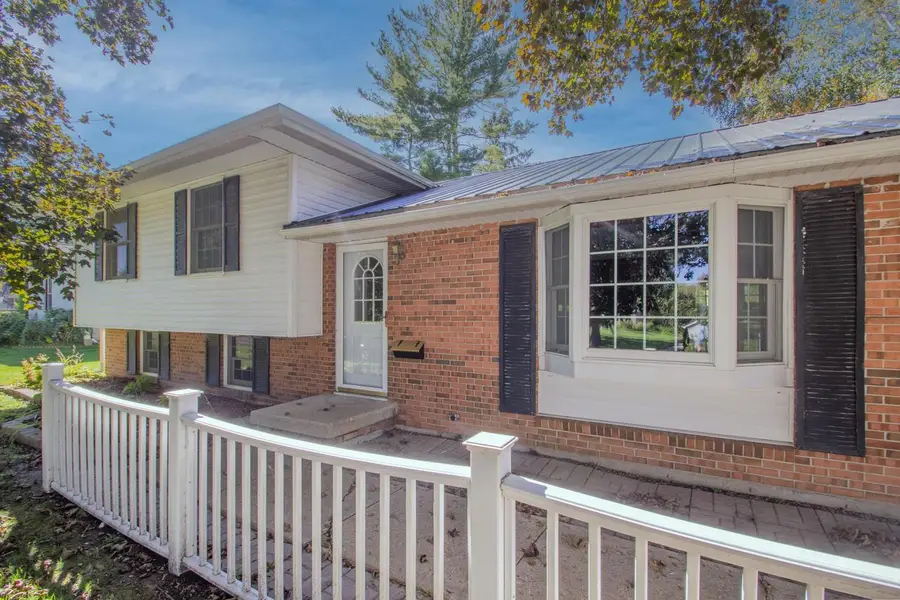 310 S Concord AVENUE, Watertown, WI 53094 - #3