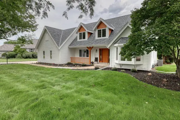8424 S 68th STREET, Franklin, WI 53132