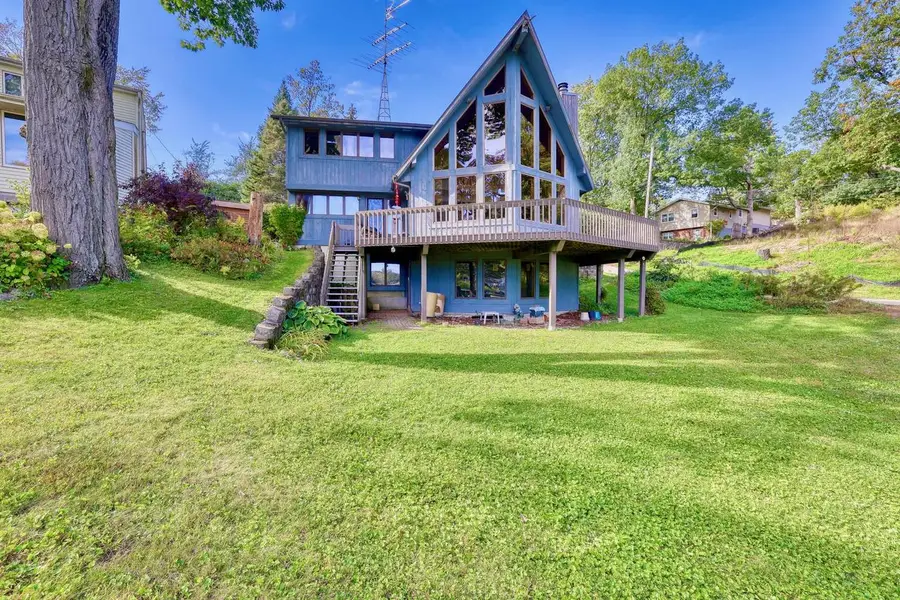3364 Nagawicka AVENUE, Delafield, WI 53018 - #3