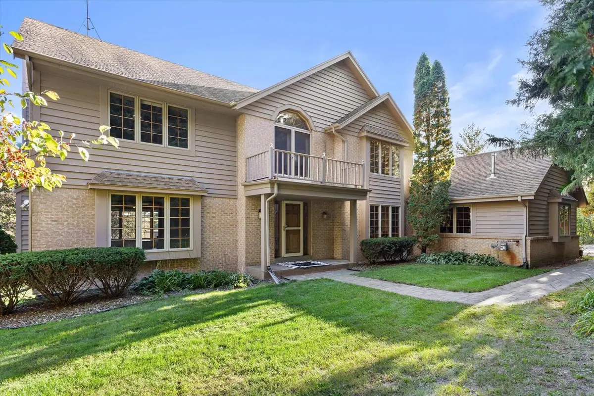 S57W29537 Saylesville ROAD, Waukesha, WI 53189 - #1