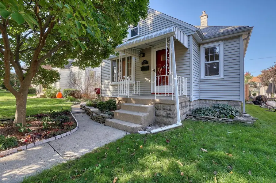 2815 S 46th STREET, Milwaukee, WI 53219 - #3