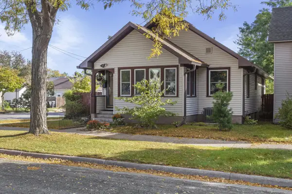 1932 Loomis STREET, La Crosse, WI 54603