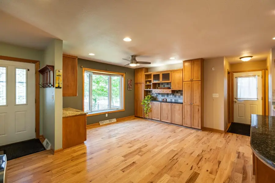 3725 Cliffside DRIVE, La Crosse, WI 54601 - #3