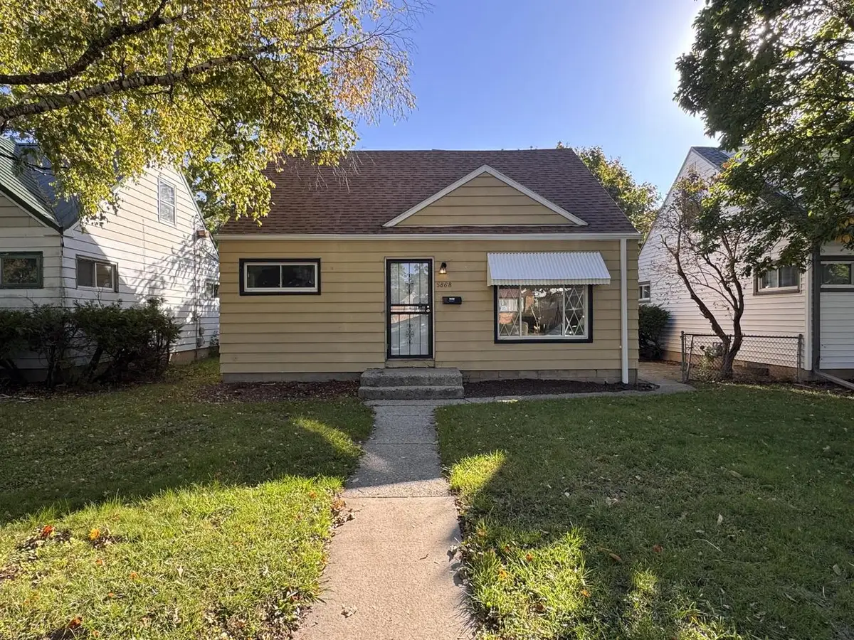 5868 N 71st STREET, Milwaukee, WI 53218 - #1
