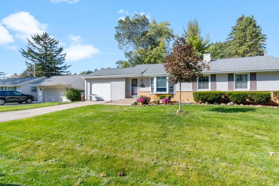 710 W Theresa COURT, Glendale, WI 53209 - #2