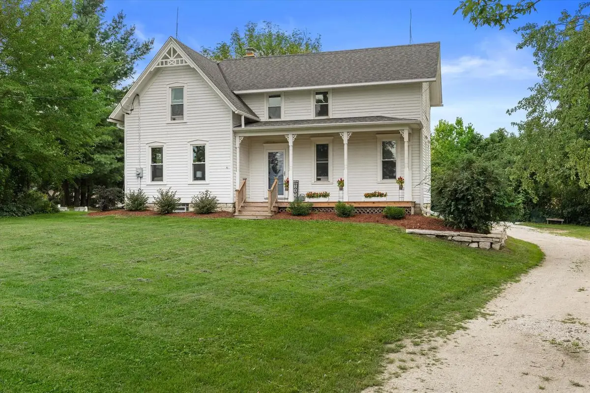 N4W22625 Bluemound ROAD, Waukesha, WI 53186 - #1