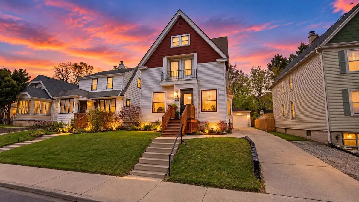 3743 W Miller LANE, Milwaukee, WI 53208 - #1