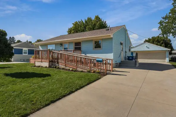 921 3rd AVENUE, Grafton, WI 53024