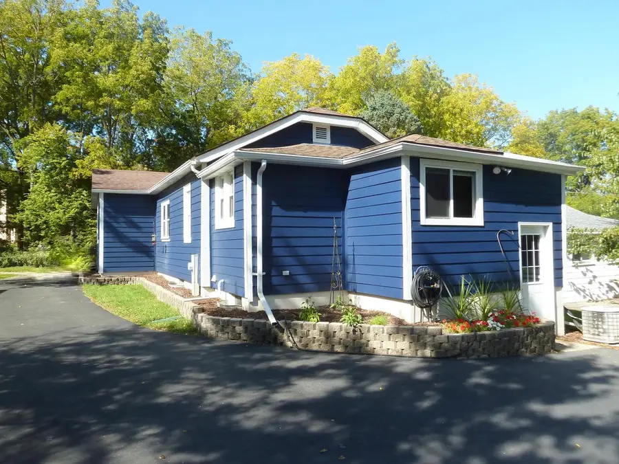 W277N2836 Chicago AVENUE, Pewaukee, WI 53072 - #3