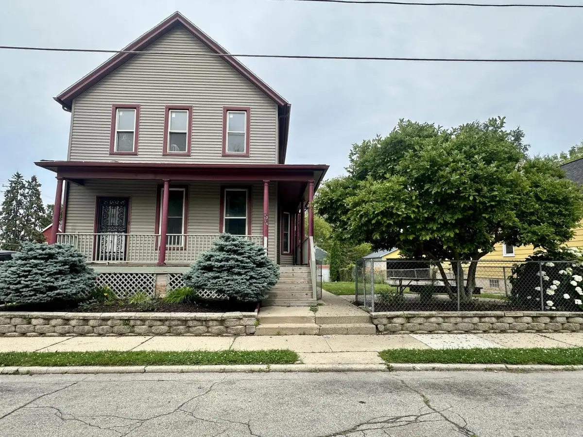 1315 Howe STREET, Racine, WI 53403 - #1