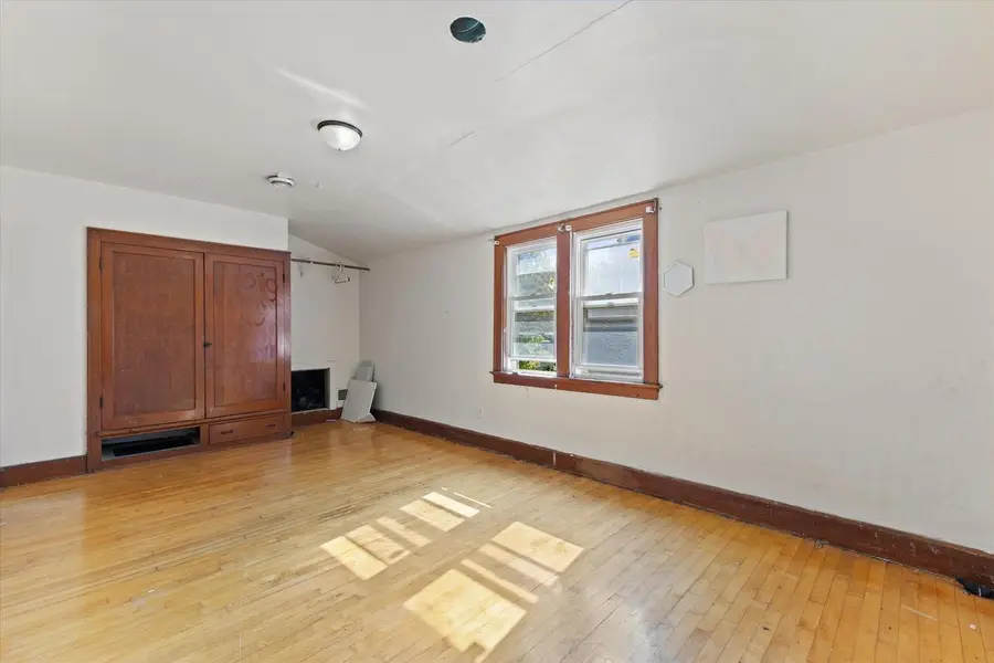 333 N 36th STREET, Milwaukee, WI 53208 - #3