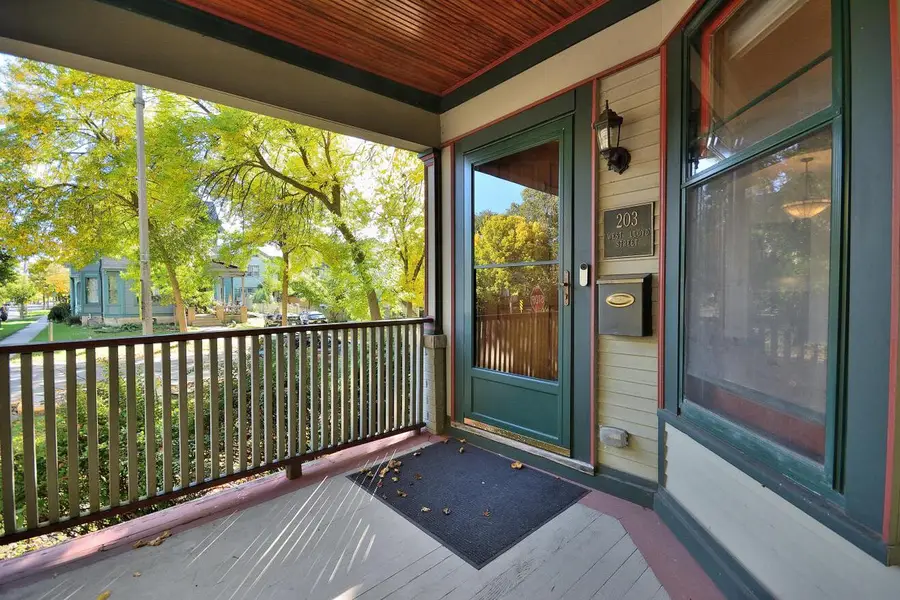 203 W Lloyd STREET #203, Milwaukee, WI 53212 - #2