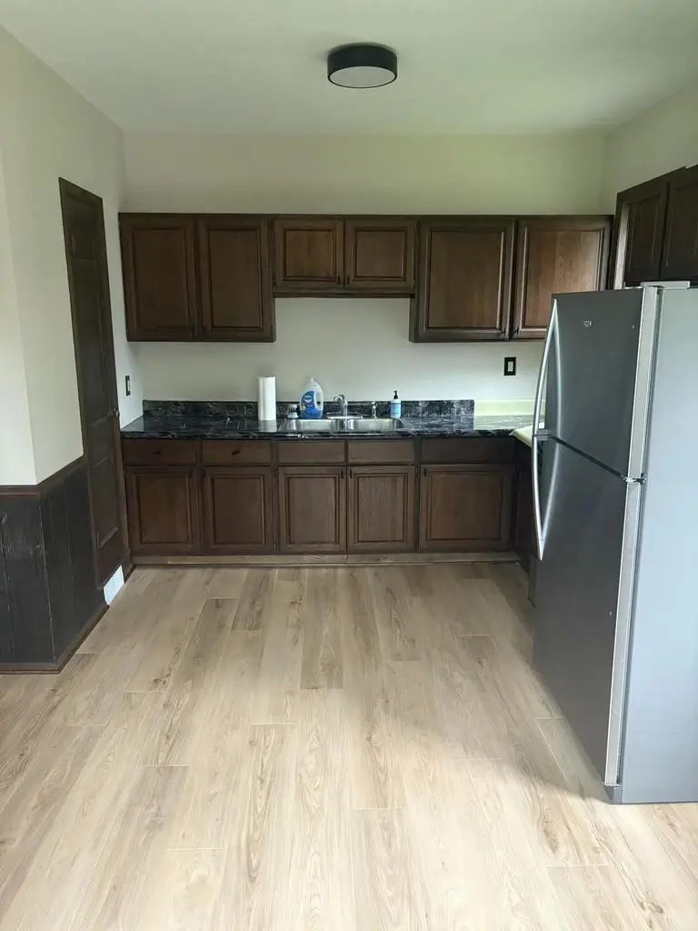 10400 W Parnell AVENUE, Hales Corners, WI 53130 - #2